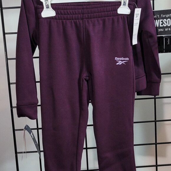 Reebok Kids Plum Fleece Hoodie Sweatsuit Set - Stacked Logo - Cozy Activewear! - Picture 5 of 9